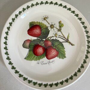 Portmeirion Strawberry Fair 10.5" Dinnerplate